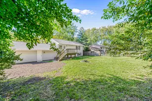 1404 Eastwood Ln, McHenry, IL 60051 - Photo 22