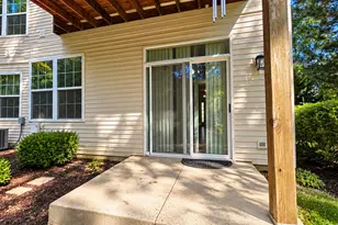 1216 N Brookdale Dr, Carpentersville, IL 60110 - Photo 22