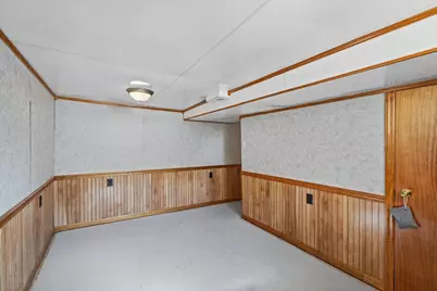 222 S West Street, Gibson City, IL 60936 - Photo 24