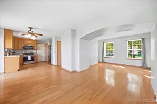 761 Blooming Dr, Dekalb, IL 60115 - Photo 10