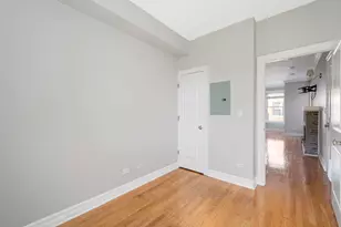 2705 N Mildred Ave, Chicago, IL 60614 - Photo 12