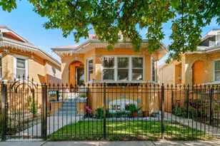2829 N Melvina Ave, Chicago, IL 60634 - Photo 1