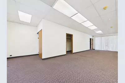 501 W Ogden Avenue #3, Hinsdale, IL 60521 - Photo 4