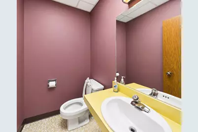 501 W Ogden Avenue #3, Hinsdale, IL 60521 - Photo 8