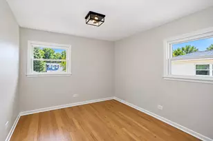255 E Parkside Ave, Lombard, IL 60148 - Photo 18