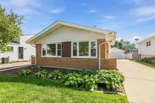 255 E Parkside Ave, Lombard, IL 60148 - Photo 2