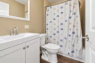 5633 Edge Lake Dr, Oak Lawn, IL 60453 - Photo 14