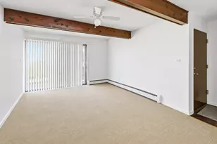 5633 Edge Lake Dr, Oak Lawn, IL 60453 - Photo 10