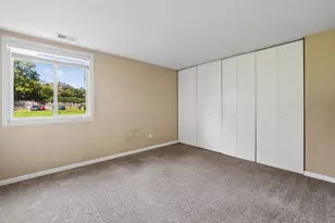 2650 Brookwood Way Dr, Rolling Meadows, IL 60008 - Photo 14