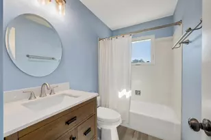 217 Holly Ave, Darien, IL 60561 - Photo 20