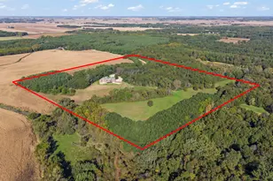 1349 Sleepy Hollow Rd, Amboy, IL 61310 - Photo 6