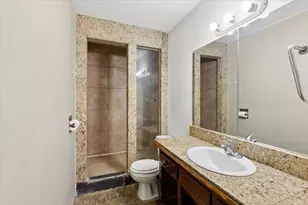 3517 S Damen Ave, Chicago, IL 60609 - Photo 20