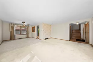 15354 Dobson Ave, South Holland, IL 60473 - Photo 6