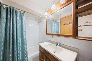 15354 Dobson Ave, South Holland, IL 60473 - Photo 18