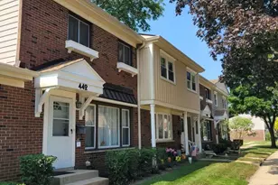 442 Congress Ct, Wood Dale, IL 60191 - Photo 2