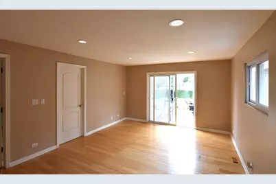 210 E Myrick Avenue, Addison, IL 60101 - Photo 28