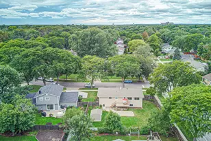503 N Schirra Dr, Palatine, IL 60074 - Photo 32