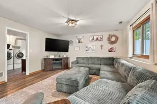 815 Pine Needle Ln, Joliet, IL 60432 - Photo 20