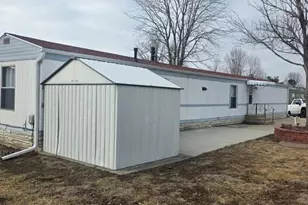 541 Park Ave, Belvidere, IL 61008 - Photo 10