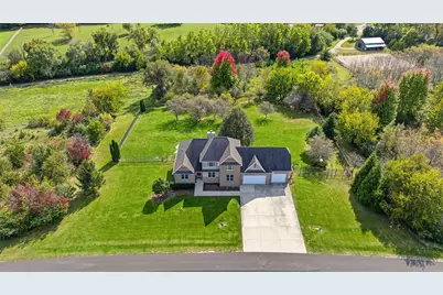 2420 N 4080th Road, Sheridan, IL 60551 - Photo 1