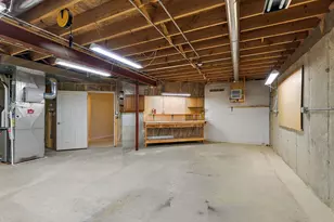 1000 Dakota Dr, Woodstock, IL 60098 - Photo 28
