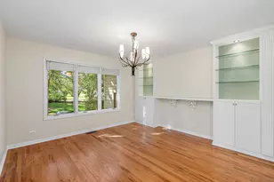 1000 Dakota Dr, Woodstock, IL 60098 - Photo 14
