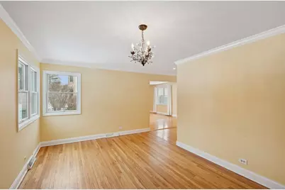 5523 S Garfield Street, Hinsdale, IL 60521 - Photo 2