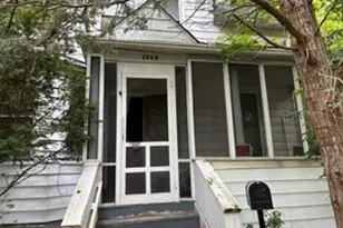 1504 W Glen Flora Ave, Waukegan, IL 60085 - Photo 1