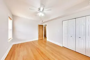 8911 Lamon Ave, Skokie, IL 60077 - Photo 24