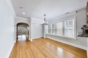 8911 Lamon Ave, Skokie, IL 60077 - Photo 14