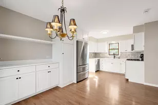 2S751 Grove Ln, Warrenville, IL 60555 - Photo 10