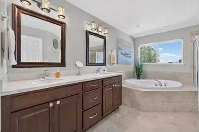 633 Verdi Street, Woodstock, IL 60098 - Photo 18