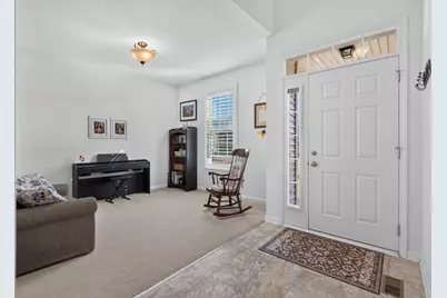 633 Verdi Street, Woodstock, IL 60098 - Photo 2