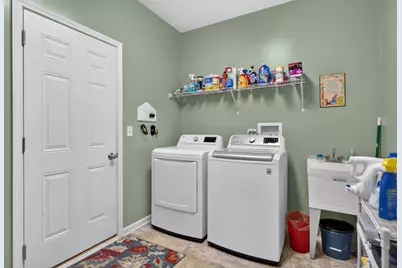 633 Verdi Street, Woodstock, IL 60098 - Photo 16