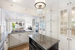 469 S York St, Elmhurst, IL 60126 - Photo 10