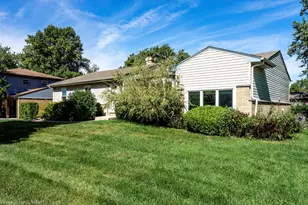 1434 E Norman Dr, Palatine, IL 60074 - Photo 26