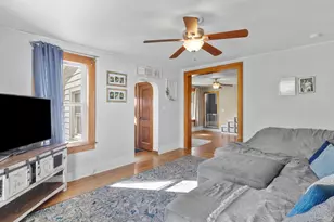 13 E 2nd St, Sandwich, IL 60548 - Photo 4
