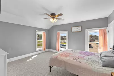 13 E 2nd Street, Sandwich, IL 60548 - Photo 16