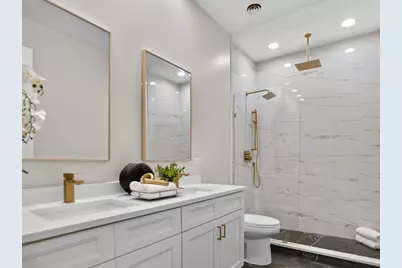 2703 W Warren Boulevard, Chicago, IL 60612 - Photo 12