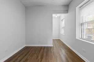 5718 N Winthrop Ave, Chicago, IL 60660 - Photo 6