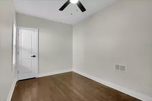 7320 S Oakley Ave, Chicago, IL 60636 - Photo 14