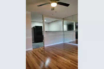 2011 E 78th Street, Chicago, IL 60649 - Photo 2