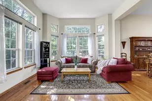 1081 Westfield Way, Mundelein, IL 60060 - Photo 4