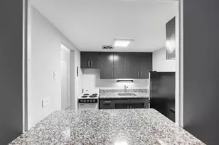 6012 N Kenmore Ave, Chicago, IL 60660 - Photo 6
