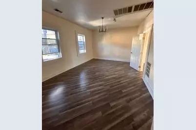 2227 W 19th Street #COACH, Chicago, IL 60608 - Photo 2