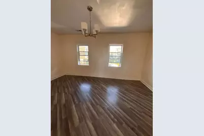 2227 W 19th Street #COACH, Chicago, IL 60608 - Photo 4