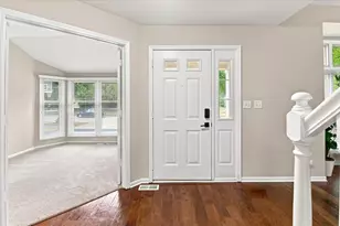 66 Copperwood Dr, Buffalo Grove, IL 60089 - Photo 10