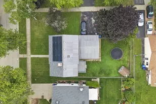 2714 Lydia St, Waukegan, IL 60085 - Photo 4