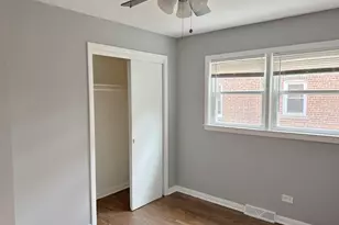 12312 S May St, Calumet Park, IL 60827 - Photo 4