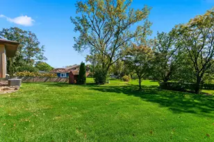 13821 W Dublin Dr, Homer Glen, IL 60491 - Photo 54